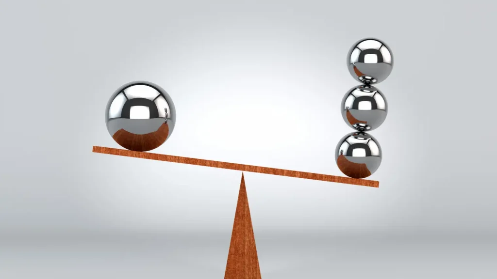Balance concept with weights, range construction in poker.